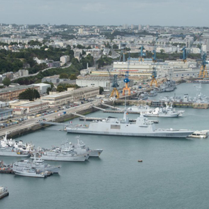 Image liste : Refonte de la ligne d’accostage et d’amarrage AB Base navale de Brest