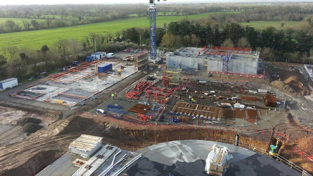 Construction de l'usine de production d'eau potable de Finfarine