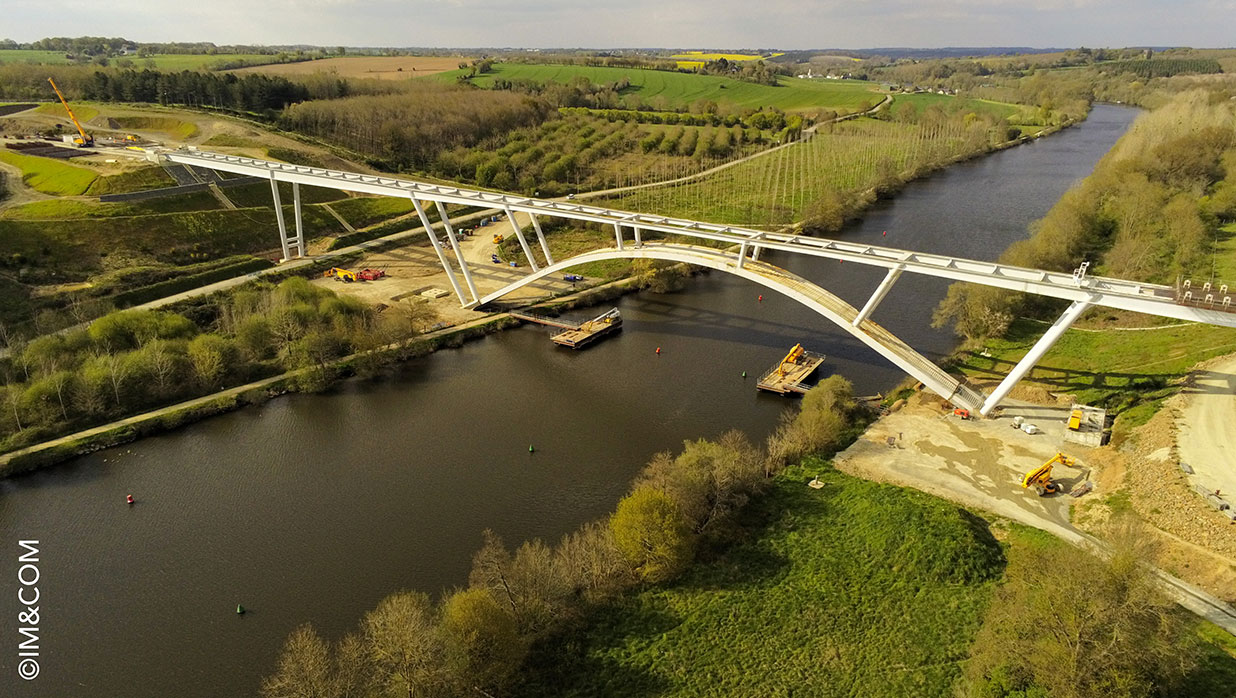 Projet : Viaduc de la Mayenne sur la déviation de Château-Gontier (53)